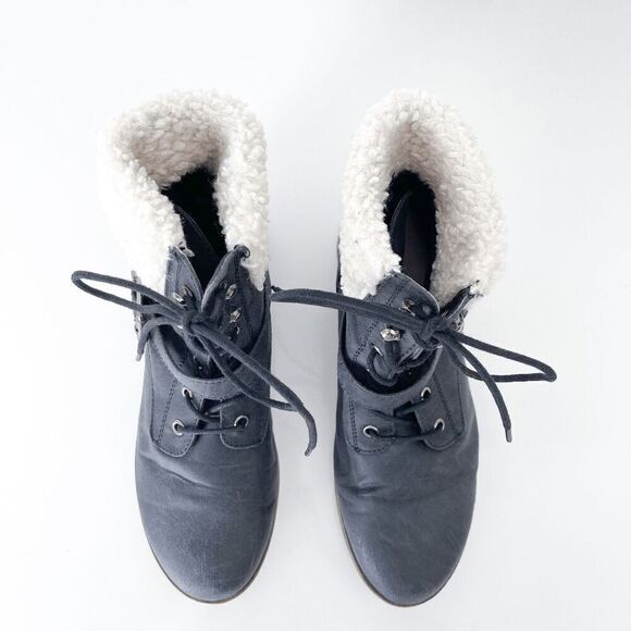 JustFab Feven Womens Lace Up Buckle Faux Fur Bootie Boots Black 5.5 - Picture 7 of 8